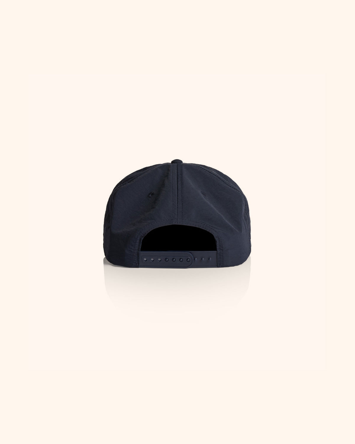 DLTCLUB / Nylon