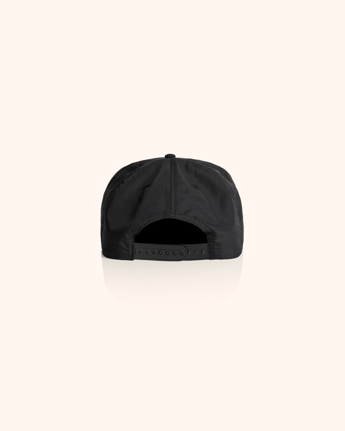 LOGISTICS / Nylon