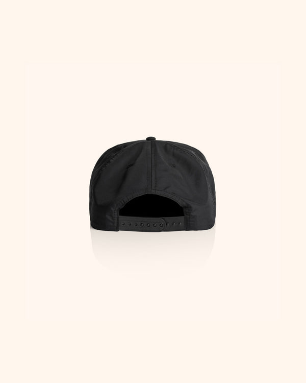 LOGISTICS / Nylon
